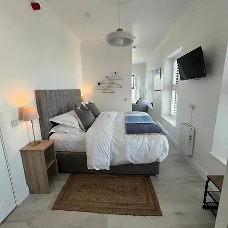 No.1 The Square @ Naughtons Yard